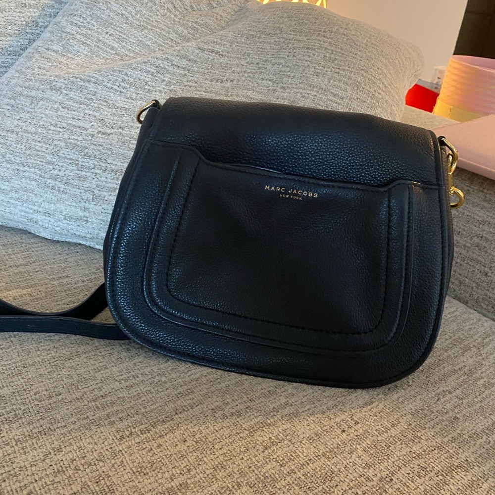 Marc Jacobs black crossbody saddle bag handbag